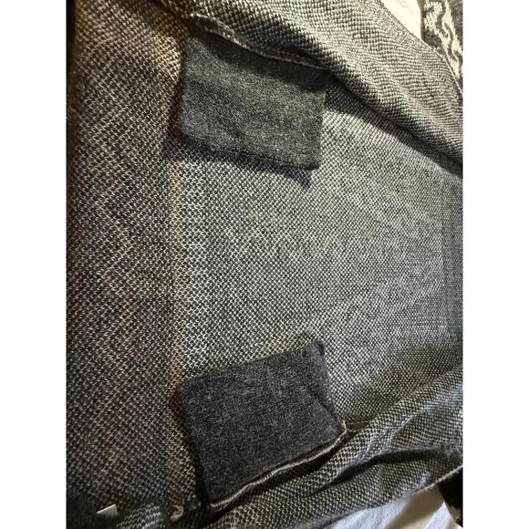 Oceanus Hooded Long Cardigan Aztec Design Black & Cream Western Vibe Size Small - Picture 9 of 9